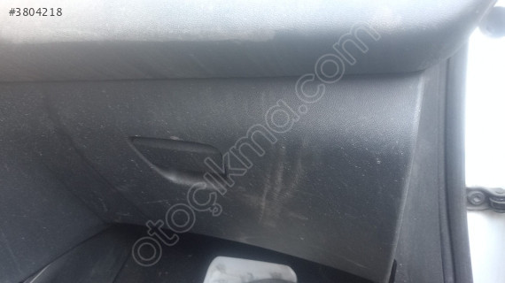 peugeot 208 torpido kapğaı