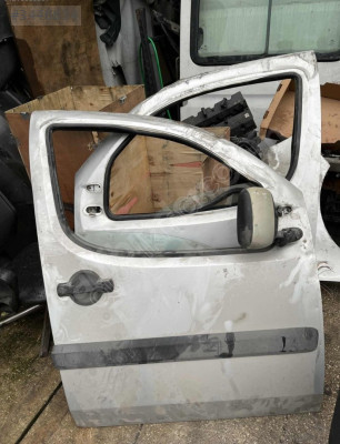 FİAT DOBLO 2 SAĞ ÖN KAPI DOLGULU