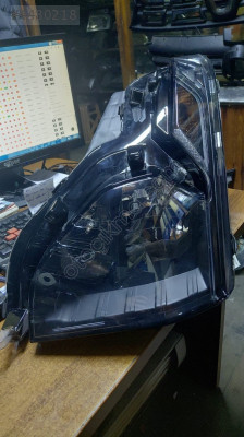 Ford Transit curiyer 2025 model sol ön far