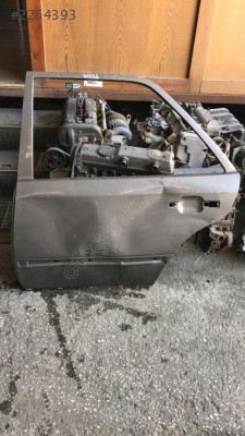 Mercedes w124 sol arka kapı