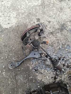 HONDA CIVIC VTEC ÖN TEKER TAŞIYICI ÇIKMA ORJİNAL YEDEK PARÇA