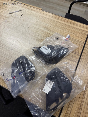 RENAULT CLİO 5 SİS FAR KAPAĞI SOL VE SAĞ 263312583R