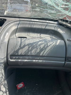 RENAULT LAGUNA 1 TORPİDO KAPAĞI