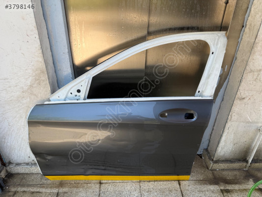 MERCEDES C SERİSİ W205 ÇIKMA ORJİNAL SOL ÖN KAPI BD2