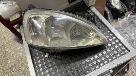 OPEL CORSA C SAĞ FAR ORJİNAL ÇIKMA