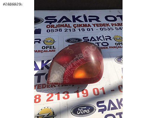 FİESTA 2000 model sağ stop lambası çıkma orjinal