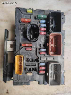 Citroen C3 C4 C5 207 307 BSM-L11 Sigorta Kutusu 9664055780
