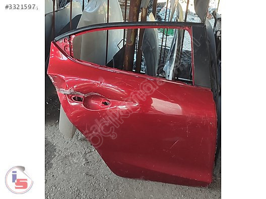 2015 - 2017 Mazda 3 Sağ Arka Kapı Adana Çıkma Parça