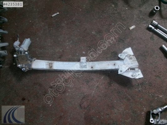 HONDA HRV 2018 ÇIKMA SOL ARKA CAM MOTORU