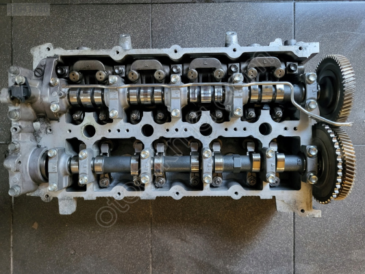 MITSUBISHI OUTLANDER ÇIKMA ORJİNAL SİLİNDİR KAPAĞI