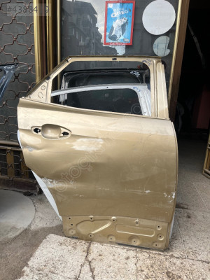 Peugeot 3008 Sağ Arka Kapı Orijinal