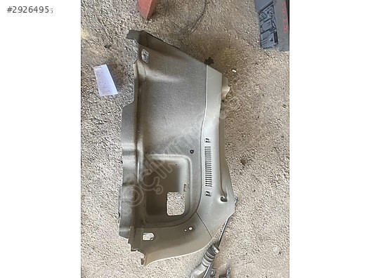 toyota avensis SW iç plastikler EMR OTOMATİV