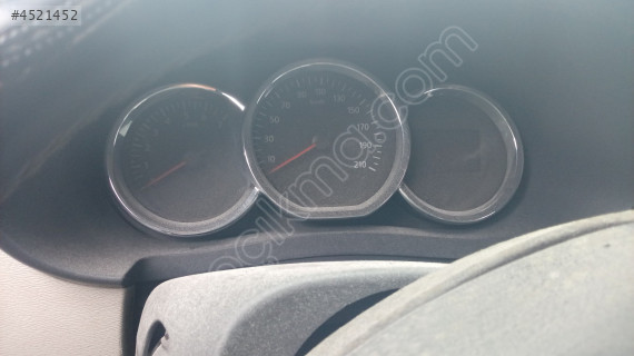 Dacia Lodgy kilometre saati