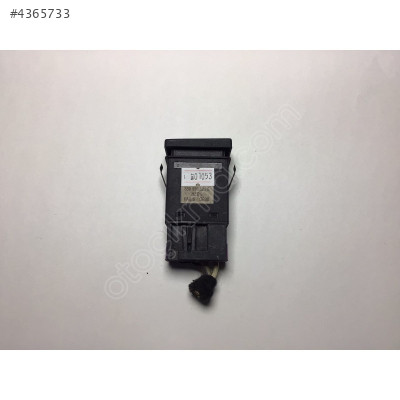 Volkswagen Passat B5 Arka Cam Rezistans Düğmesi 3B0959621C