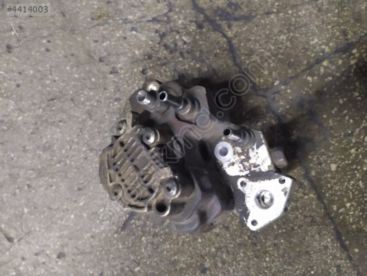 Bir dakika trafik mazot pompası