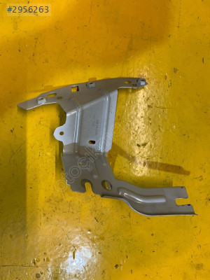 Peugeot 2008 P24e Ön Çamurluk Bağlantı Ayağı Sol 308768J02