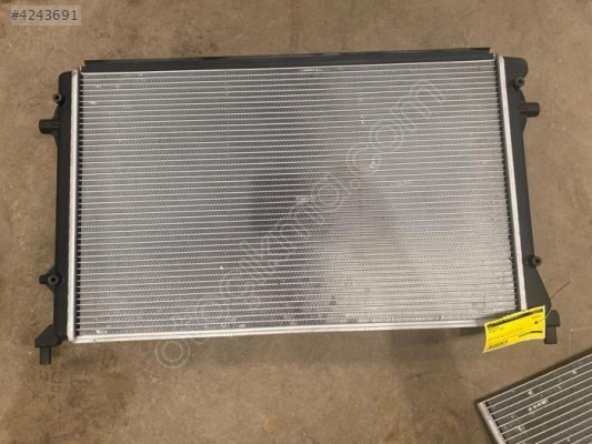 Audi A3 1.8 TFSI 2006-2012 Su Radyatörü - 1K0121251 sıfır ürün