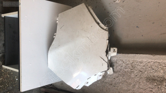 KİA SPORTAGE ARKA TAMPON KÖŞE