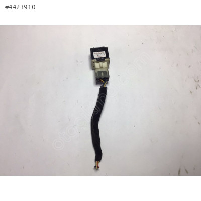 Kia Röle Kontrol Modülü Ünitesi K75767740