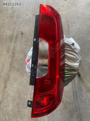 Fiat Doblo geniş aile orijinal çıkma sağ stop