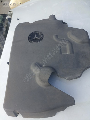 Mercedes A651 motor üst koruma kapağı