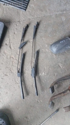 205 ön cam silgec kollari yedek parça