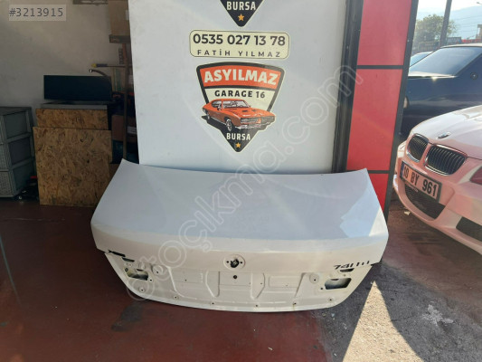 BMW 7 SERİSİ F01/F02 BAGAJ KAPAĞI ORJİNAL