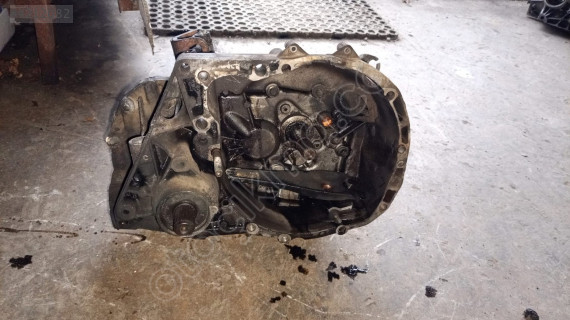 Dacıa Logan sandero 1.6 benzınli sanzıman