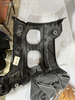 Ford Curiyer sol tampon braketi