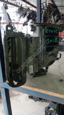 HONDA CİVİC 2018 KALORİFER KUTUSU OTO FEDAİ
