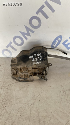 bmw 1 e87 sağ arka kapı kilidi (son fiyat)
