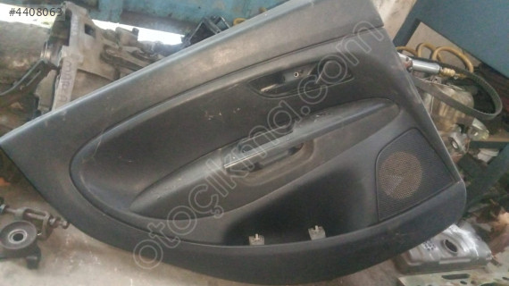 Fiat Linea sol arka kapı döşeme