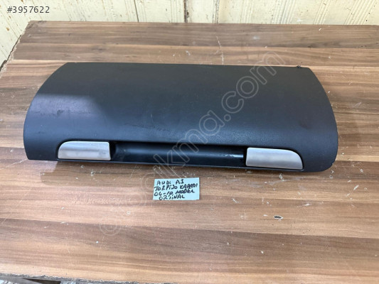 AUDI A3 TORPİDO KAPAĞI ORJİNAL ÇIKMA 04-10 MODEL