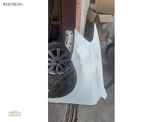 2011 VW Polo Sol Ön Çamurluk - Ünallar Oto Çıkma Yedek Parça