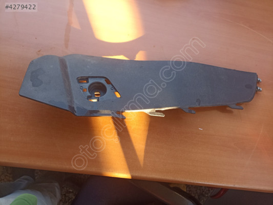 Ford Focus 3 Konsol Sağ Yan Kaplama