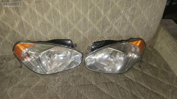 Hyundai Era sağ sol far