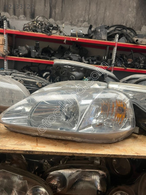 1997 Honda civid sol ön far Çıkma