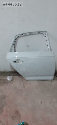 2016-2019 SAĞ ARKA KAPI