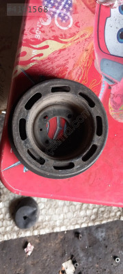 Mazda 323 krank kasnağı