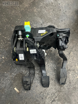 EGEA PEDAL TAKIMI ORJİNAL ÇIKMA PARÇA