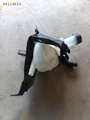 217102102R 671F88603R Clio 5 su deposu