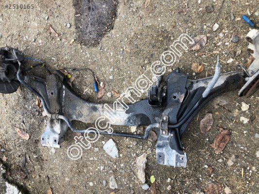 LAND ROVER FREELANDER MOTOR TRAVERSİ ÇIKMA 2.0 TD4