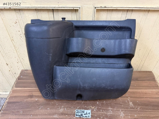 RENAULT MASTER 3 GÖĞÜS , MASTER 3 ORTA KONSOL PLASTİĞİ