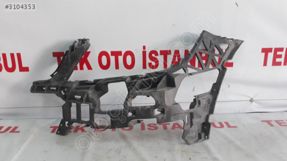 Mercedes C 204 BRAKET ÖN TAMPON SOL A2048854165