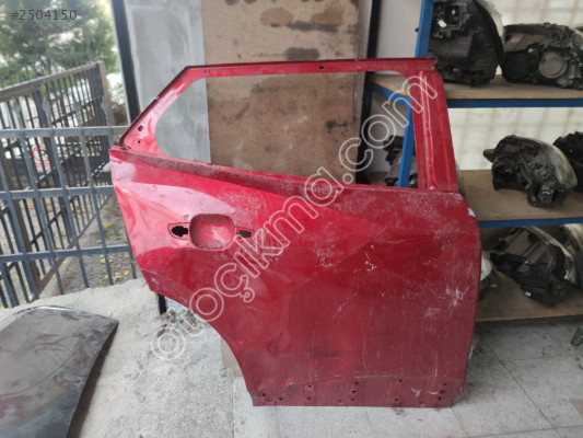 Peugeot 2008 Sağ Arka Kapı