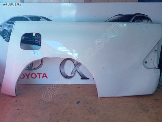 2016-2023 TOYOTA HİLUX ÇIKMA ORJİNAL ARKA ÇAMURLUK