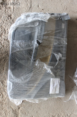 VOLKSWAGEN PHYTON 2005 V10 5.0 DİZEL ÖN SAĞ SOL KAPI KARTONU