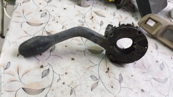 VOLKSWAGEN POLO CLASSİC 1996-2000 SİNYAL KOLU.OTO ERKAN ÜNYE