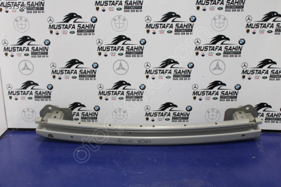VOLVO XC 40 TAMPON DEMİRİ