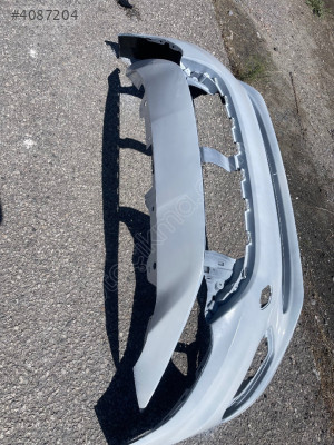 Fiat egea hatasız ön tampon boyalı